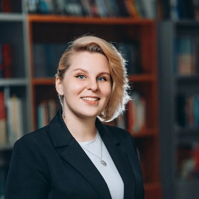 Elena Petrova - Linguistic Supervisor